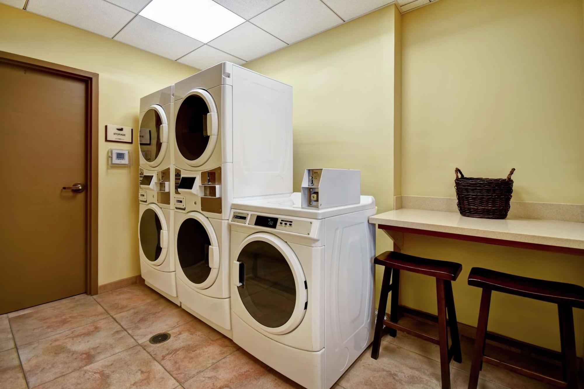 Homewood Suites By Hilton Kalispell Ngoại thất bức ảnh
