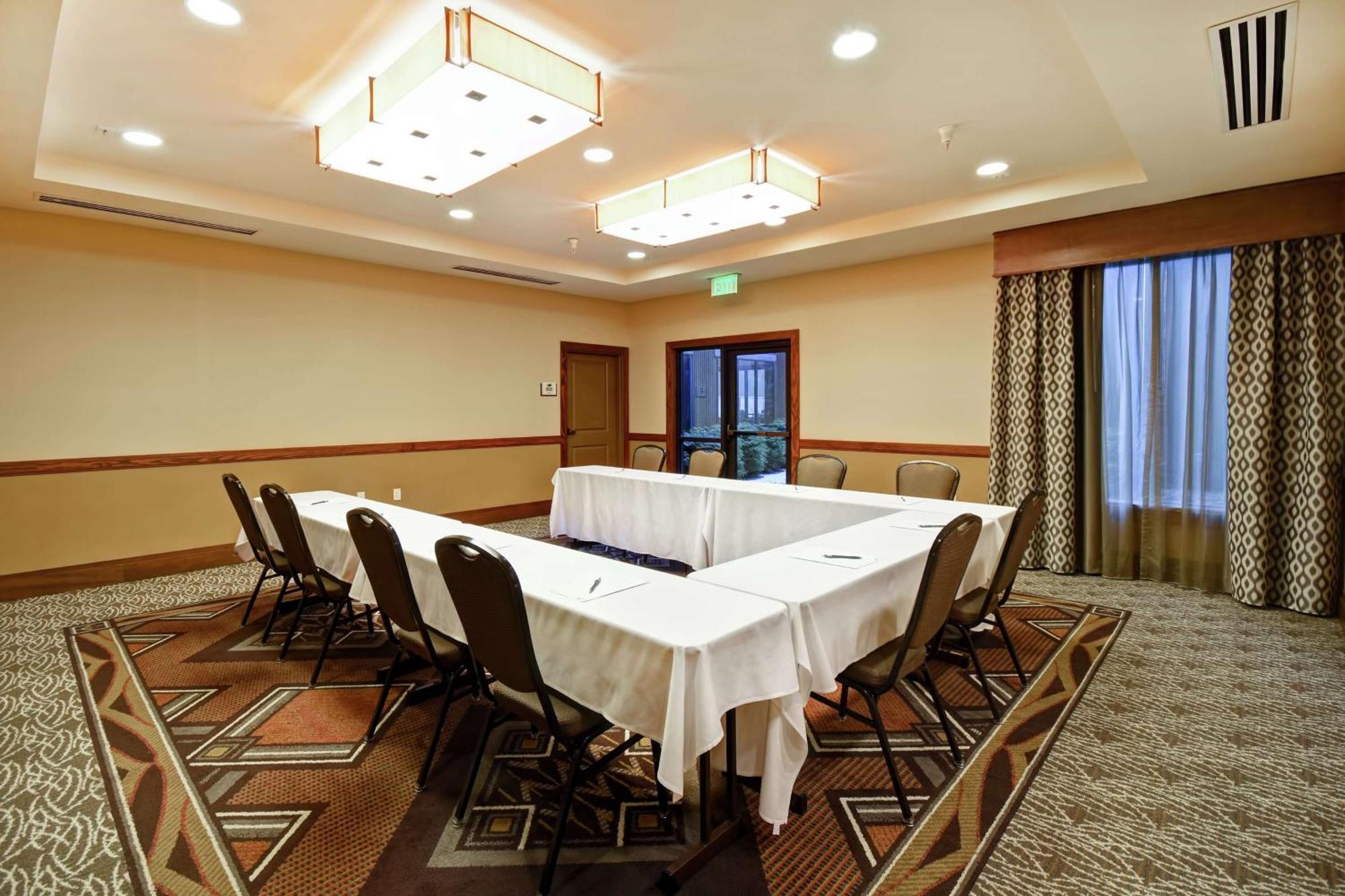 Homewood Suites By Hilton Kalispell Ngoại thất bức ảnh